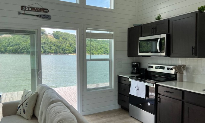 Russell Springs Alquiler De Eote | On-Water 10 #41 - Lake Cumberland Marina