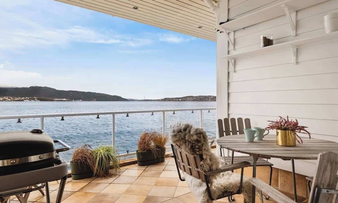 Sandviken Apartamento | Once In A Lifetime - Live In The Fjord - Park Free