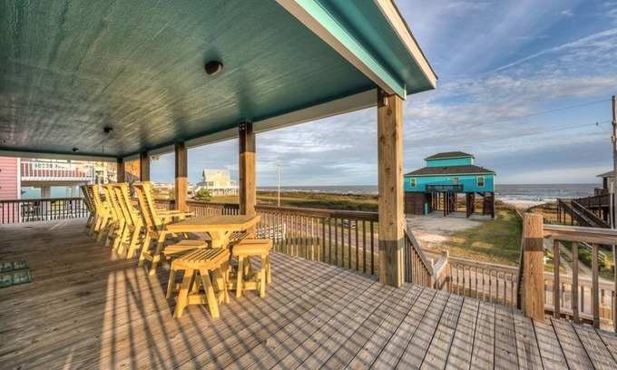 Port Bolivar Casa | Once Upon A Tide 3 Bedroom Home by RedAwning