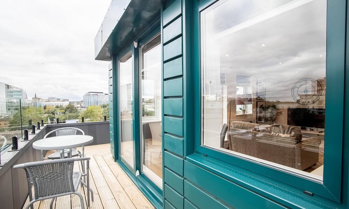 Slough Apartamento | One Bed - Queensmere Shopping Centre by Belvilla
