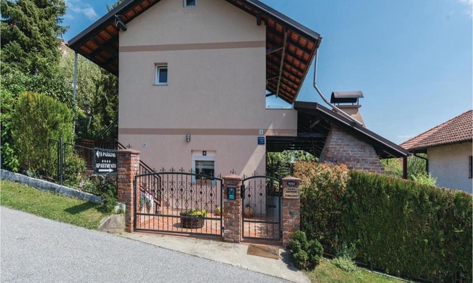 Tuhelj Apartamento | One-Bedroom Apartment in Tuheljske Toplice