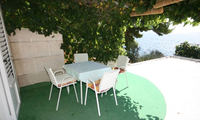 Okrug Donji Apartamento | Apartamento de una habitación en la playa Okrug Donji, Ciovo (A-6859-b)