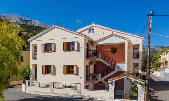 Agia Efimia Apartamento | Cerca de Agia Efimia Center Alexatos Apartamento de un dormitorio