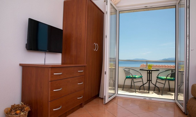 Igrane Apartamento | Apartamento de una habitación en la playa Igrane, Makarska (A-18069-c)