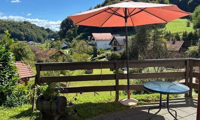 Tuheljske Toplice Apartamento | One bedroom apartment with terrace Tuheljske Toplice, Zagorje (A-24875-a)