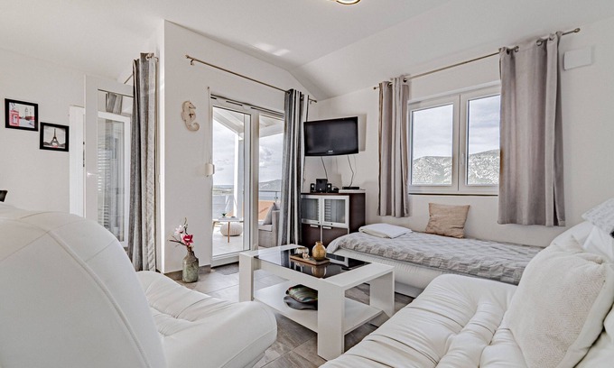 Kneza Apartamento | Apartamento de una habitación con terraza y vista al mar Kneza, Korcula (A-21863-a)