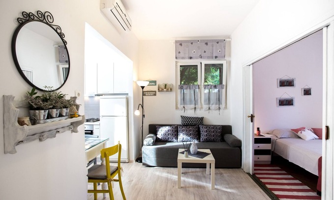 Komiza Apartamento | Apartamento de una habitación con una terraza Komiza, Vis (A-11671-a)
