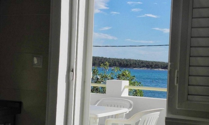Barbat na Rabu Apartamento | Apartamento de una habitación con terraza y vista al mar Barbat, Rab (A-22053-b)