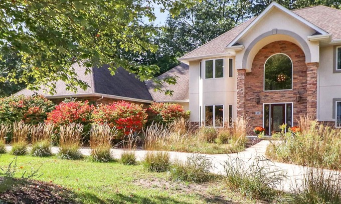 Beverly Shores Casa | One Beverly Shores Place Luxurious Country Estate BEVERLY SHORE, INDIANA