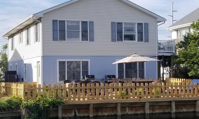 South Bethany Harbor Casa | One Block to Beach Waterfront Family Reunion Group Retreat House con dos cocinas