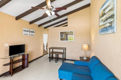 La Grande Princesse Apartamento | One blue Caribbean View condo