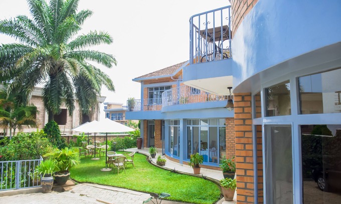 Kigali Hotel | ONE CLICK HOTEL