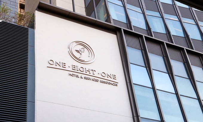 Shek Tong Tsui Hotel | One-Eight-One Hotel & Serviced Residences