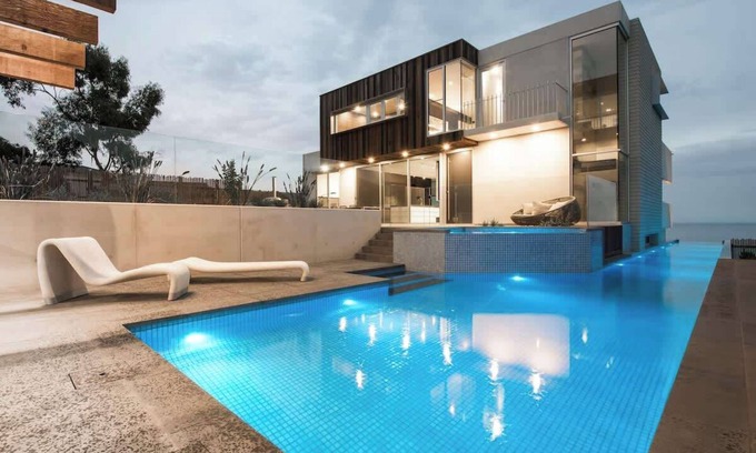 Marino Casa | One Eighty Marino Sum