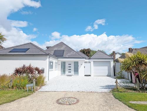 West Wittering Casa | One Elms Way - Sleeps 8 - West Wittering