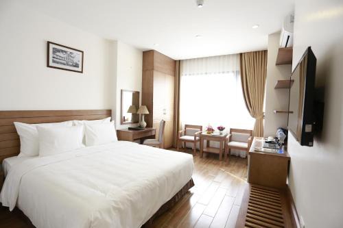 Dich Vong Hotel | One Hotel