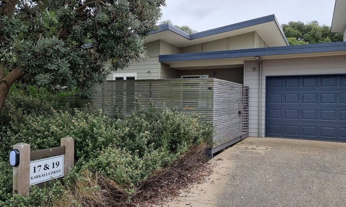 Inverloch Casa | UN NIVEL EN BROADBEACH RESORT