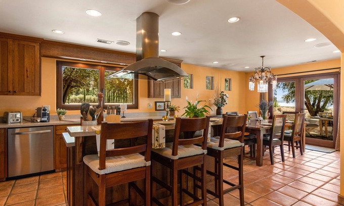 Nice Casa | One-of-a-Kind Lakeside Gated Winery Casita Rental on Private Estate