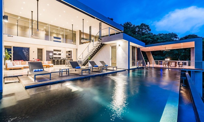 Black Beauty Villa | ONE OF A KIND VILLA W/ Huge Outdoor living Area, Private Pool!