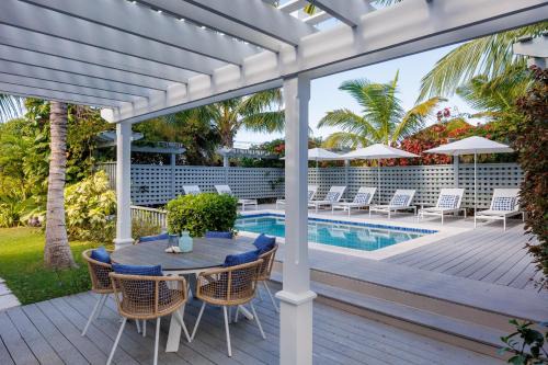 Governor's Harbour Casa | One Palm Hill villa