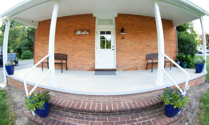Bowmansdale Casa | One Room Schoolhouse