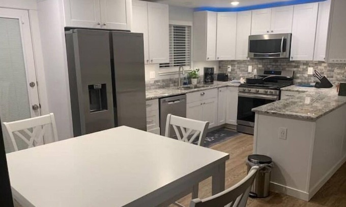 Southwest Ada County Alliance Casa | Only 5 miles from the airport!