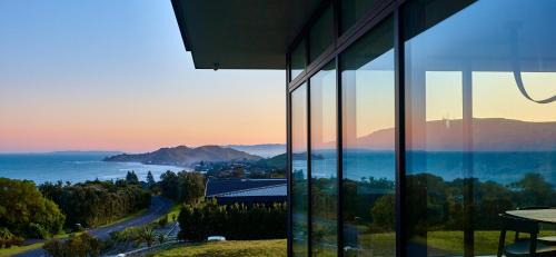 Okitu Casa | ONYX HOUSE - Wainui Beach
