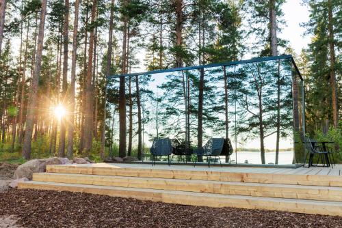 Pyhtaa Apartamento | ÖÖD Mirror Houses at Versso