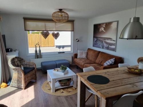 Serooskerke Chalet De Esquí | Oostveen Comfortable holiday residence