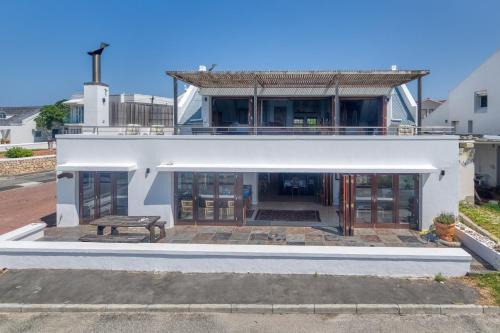 Arniston Casa | Op Die Hoek In Arniston