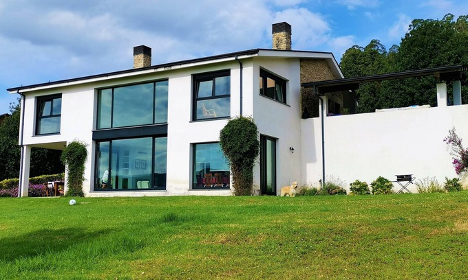 Suegos Villa | Abrela Beach