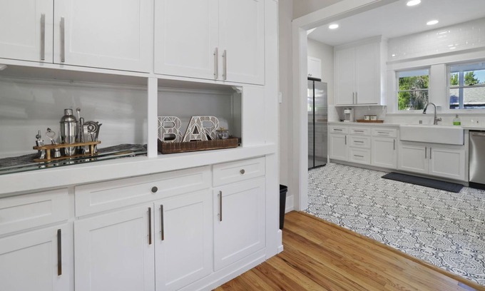 Lodi Casa | Open concept 2 bedroom steps from downtown Lodi