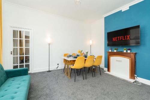 Fareham Apartamento | Open Mind Property - 4 Bedroom with 7 Double Beds