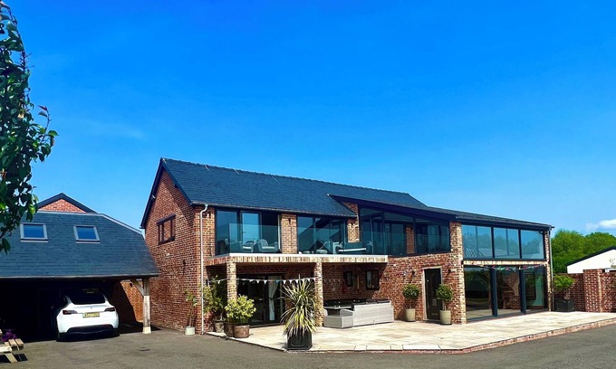 Hereford Casa | Open plan barn conversion in Herefordshire