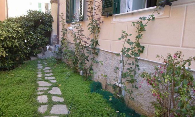 Camogli Apartamento | Open space con giardino vicino mare 010007-LT-0081