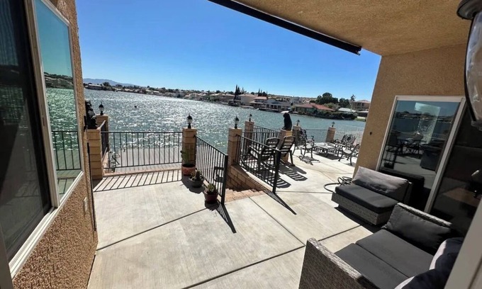 Spring Valley Lake Casa | Open Water Front Lake House