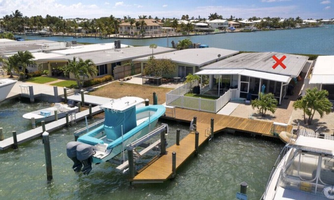 Key Colony Beach Casa | OPEN WATER PARADISE 2/2 HALF DUPLEX IN KEY COLONY BEACH MARATHON, FL 34