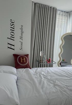 Hapjeong-dong Apartamento | OPENㅡHongdae, Hapjeong Station 1 minute, Luxury hotel style, Panorama Han River View 6 people, 2Room, 3Q bed
