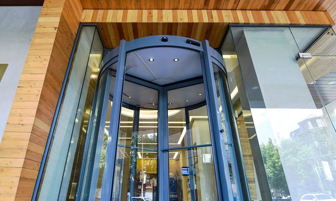 Kentron Hotel | Opera Suite Hotel