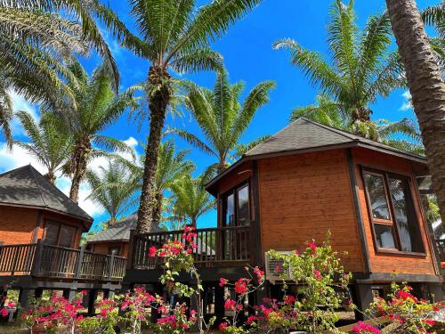 Semporna Hotel | OPINE VILLAS/菠萝的海.度假别墅
