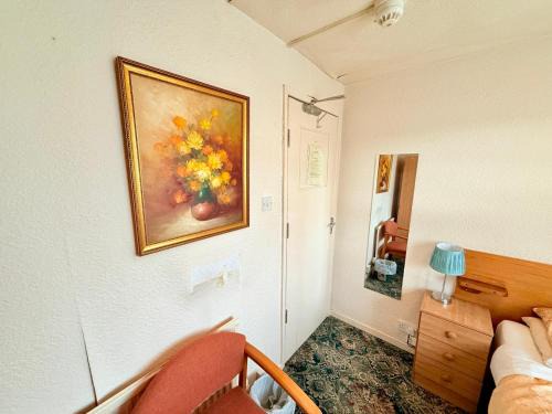Beeston Casa | Opposite Hylands Hotel single rooms