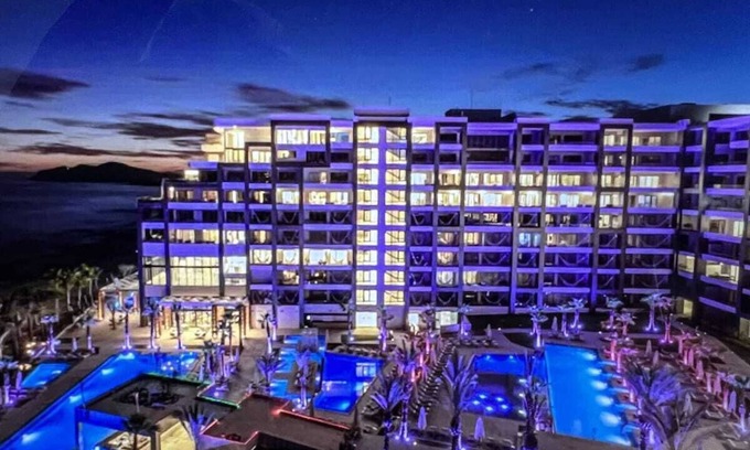 Cabo San Lucas Complejo | Opulent 4-Bed Penthouse, Jacuzzi, Butler & Ocean Views, Garza Blanca, Los Cabos