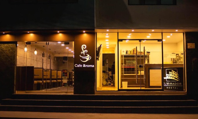 Distrito de Cerro Colorado Casa | OQ STANDARD HOTEL - Airport