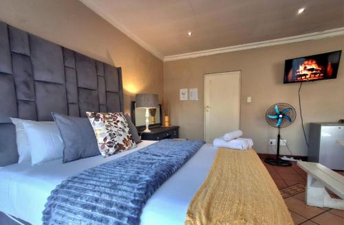 Ekurhuleni Casa | OR Tambo Stay Unit 1