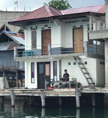 Komodo Casa | ORA KOMODO HOME STAY