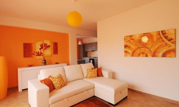 Caucana-finaiti-casuzze-finaiti Nord Apartamento | Apartamento naranja en los apartamentos Cocorito