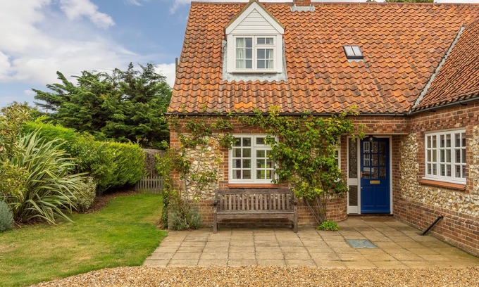Burnham Thorpe Cabaña | Orchard Cottage es un hogar lejos de casa muy acogedor y relajante.