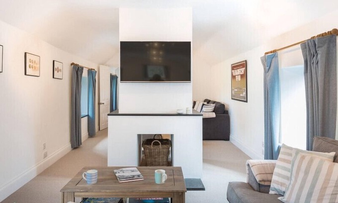 Trelights Cabaña | Orchard Cottage