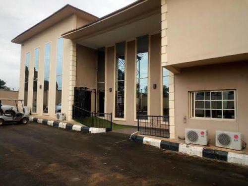 Ibadan Cabina | Orchard Hotel - Standard