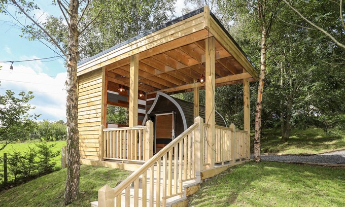 Corwen Cabaña | ORCHARD POD, pet friendly, country holiday cottage in Corwen